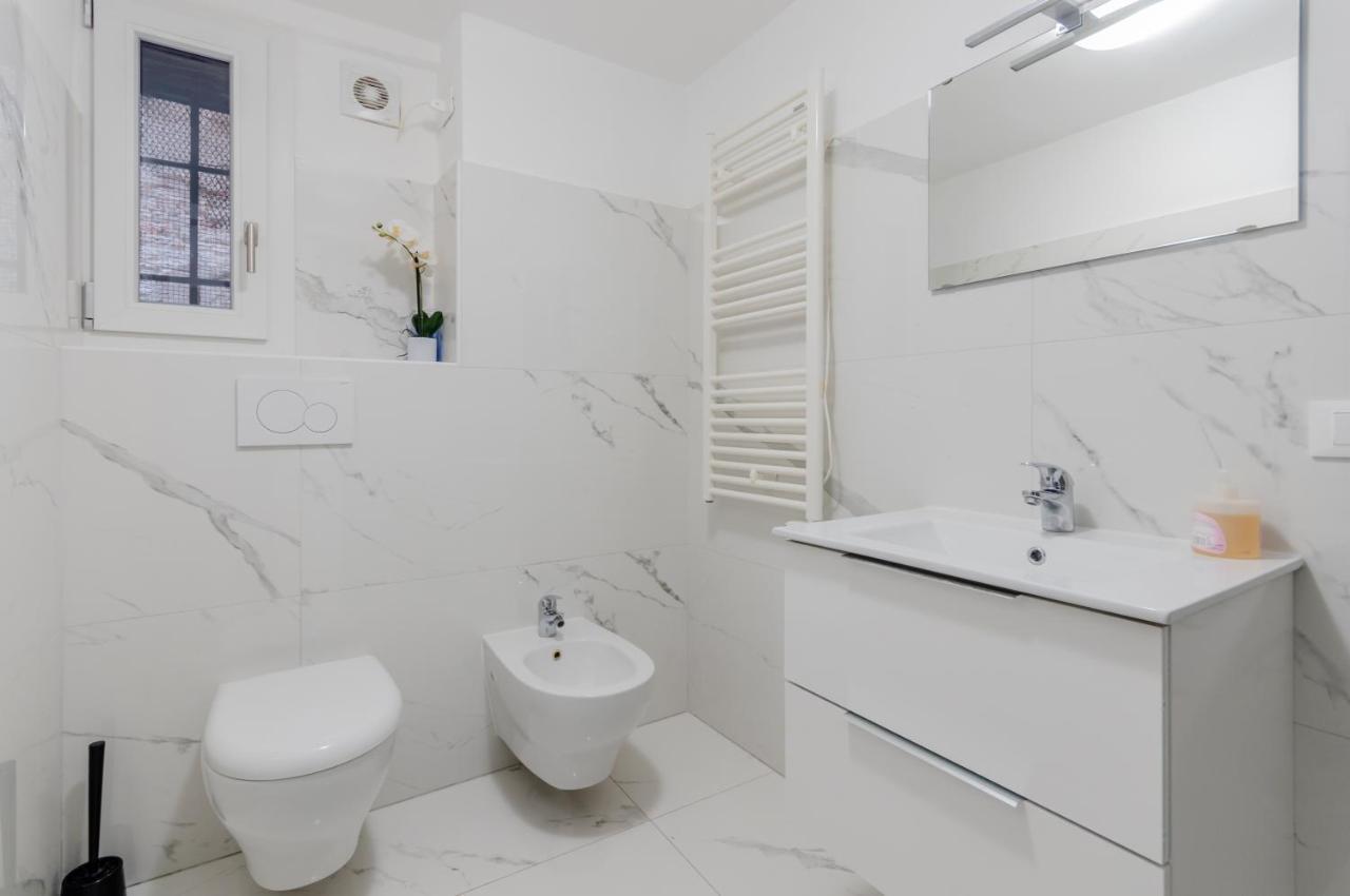 Palazzo Dolfin - Piazza San Marco Lovely Apartment Венеция Экстерьер фото